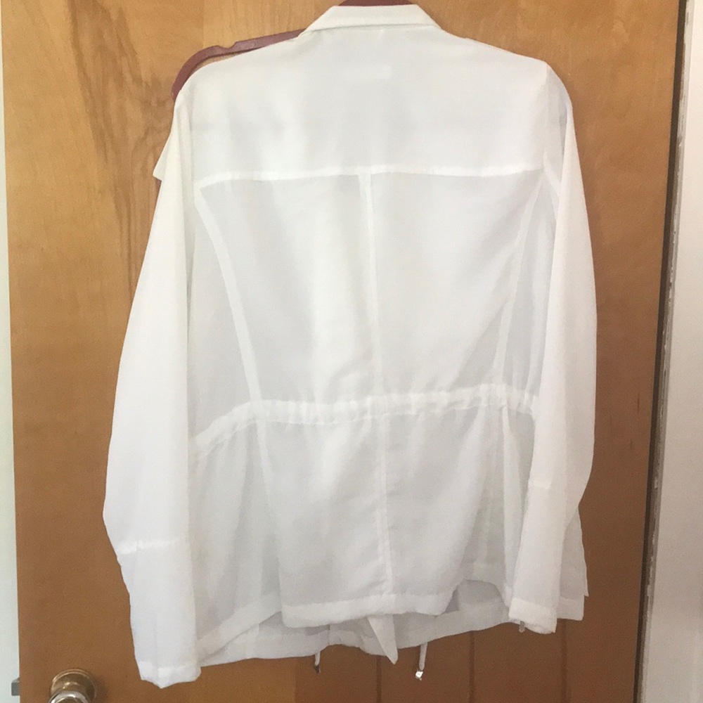 Light coat - Picture 2 of 3
